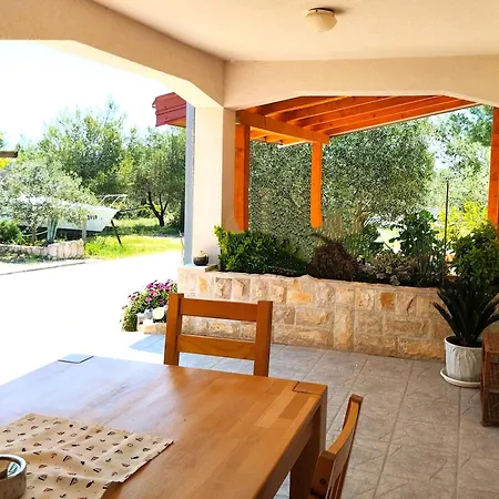 Appartamento Franc Island Croatia Vir