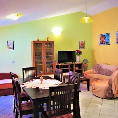 Franc Island Croatia Apartment Vir